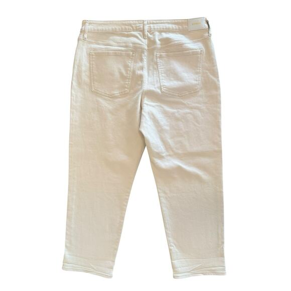 NWT Express Boyfriend Mid Rise Cream White Denim Jeans Pants Women’s Size 16 NEW - Picture 2 of 16